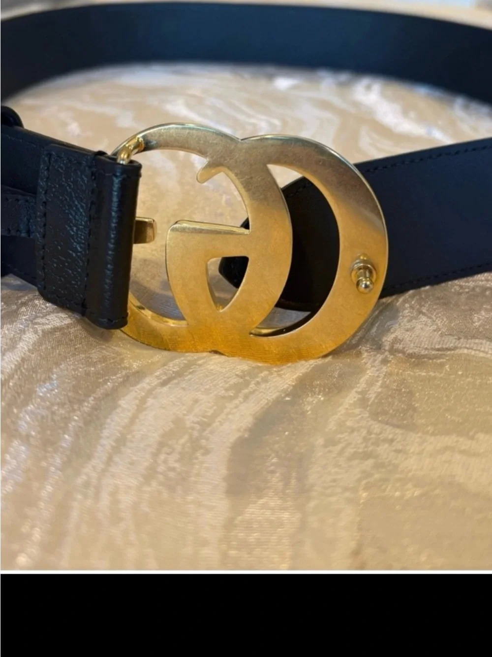 Gucci sleek black
